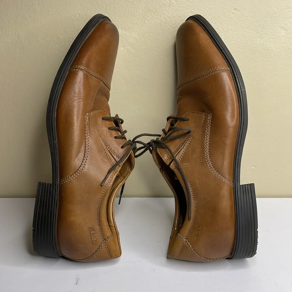 CLARK’S Collection Men’s TILDEN TIP Oxford Leather Shoes Dark Tan Lace Up 10M